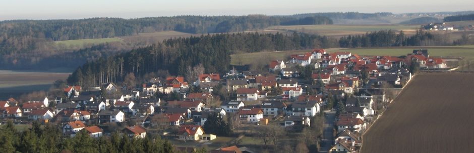 Blick vom Wasserturm nach Weihmichl