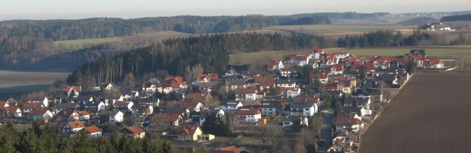 Blick vom Wasserturm nach Weihmichl