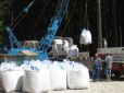 Filterkies wird angeliefert